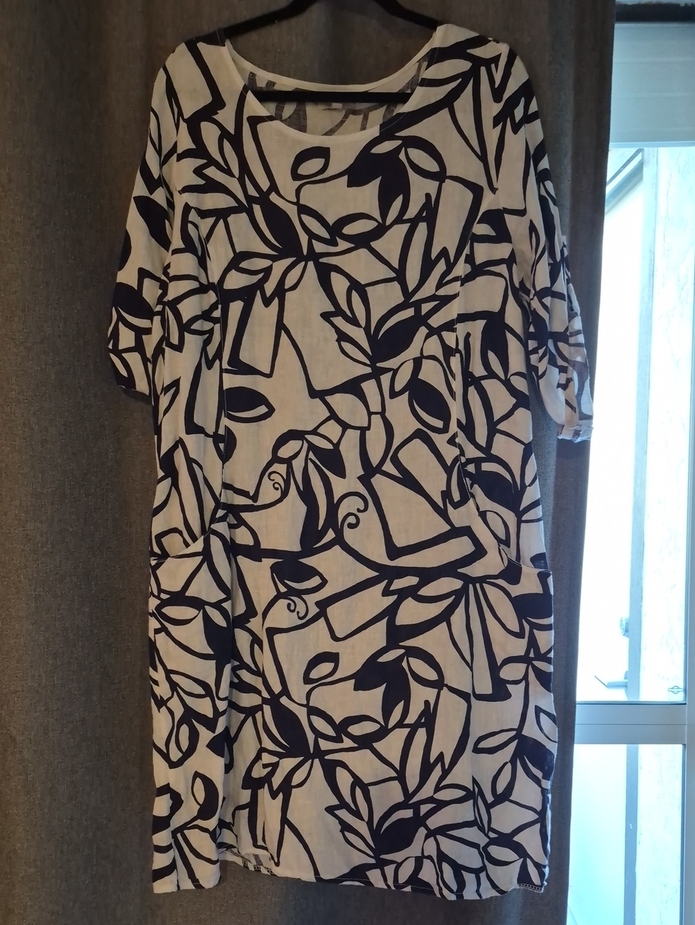Navy and White Floral Shift Dress